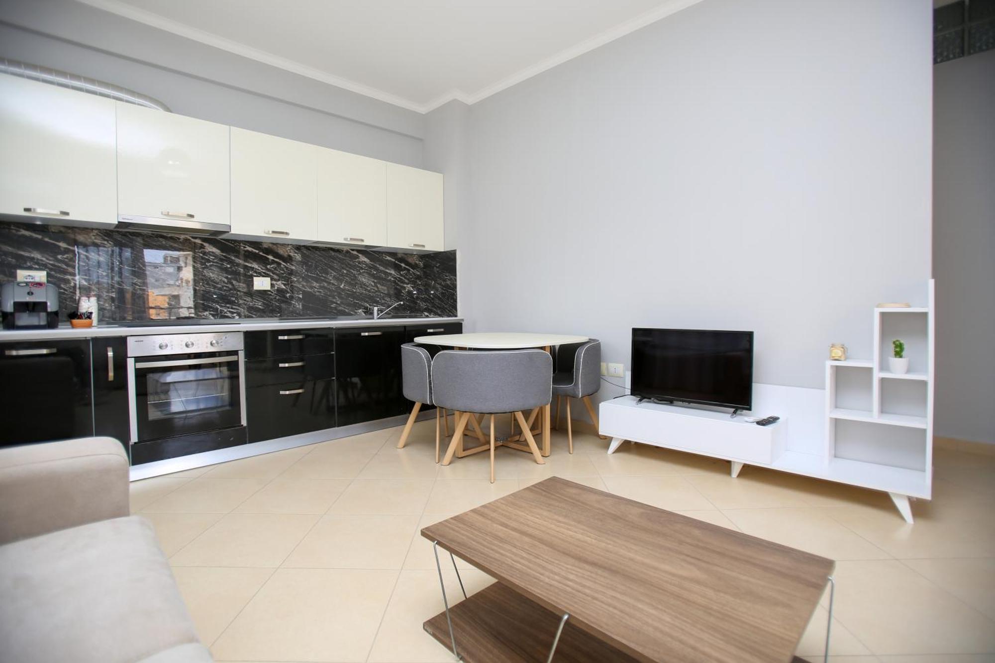 Apartament Fm 1 Wlora