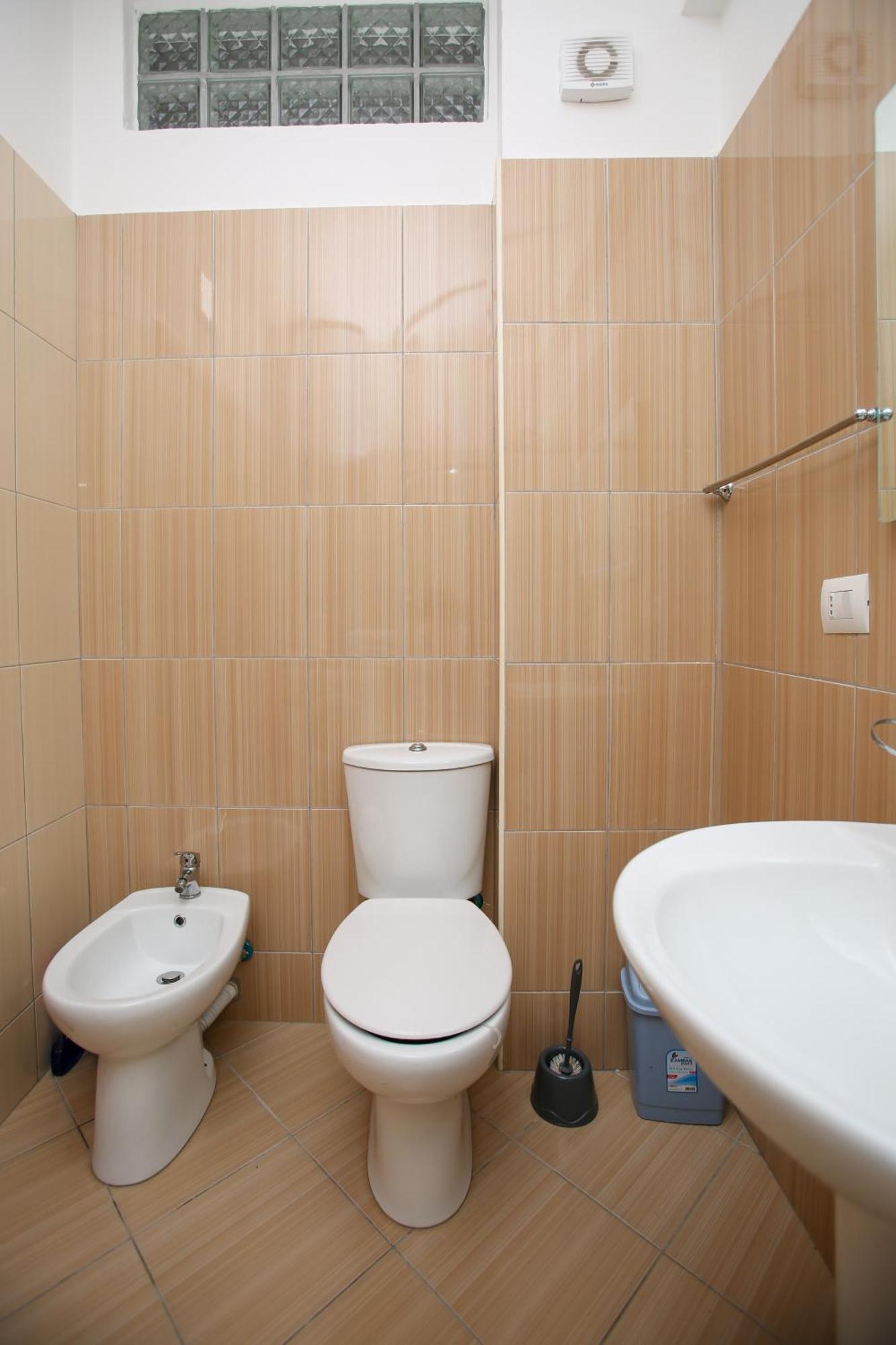 Fm 1 Apartament